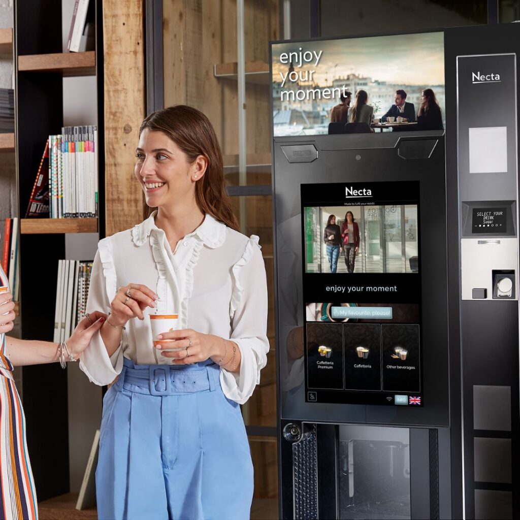 Distributeur café compact